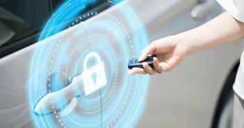 Mercedes Keyless-Go: Fortschrittliche Technologie mit Risiken (Foto: AdobeStock - 163007911 metamorworks)