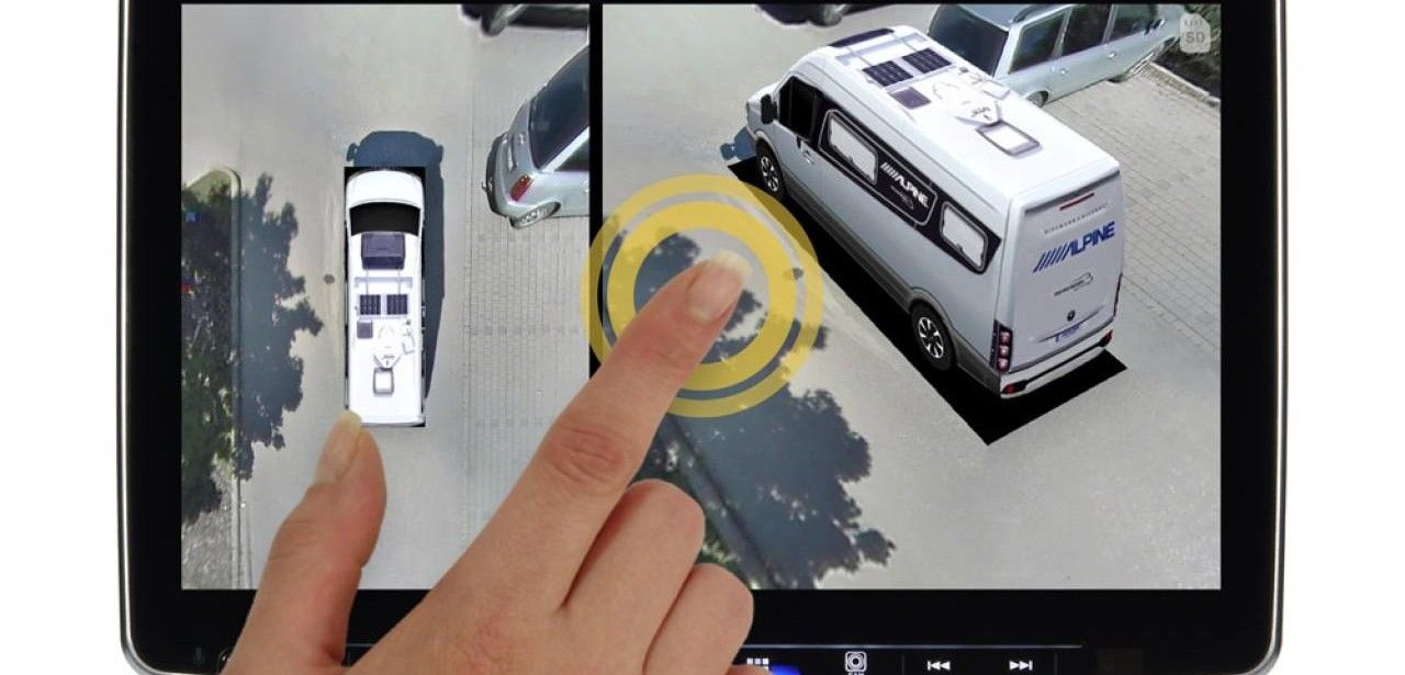 Alpine präsentiert innovative digitale Seitenspiegel für (Foto: ALPS ALPINE Europe GmbH)